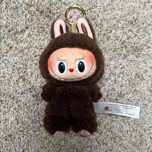 Exciting Macarons- Chesnut Cocoa